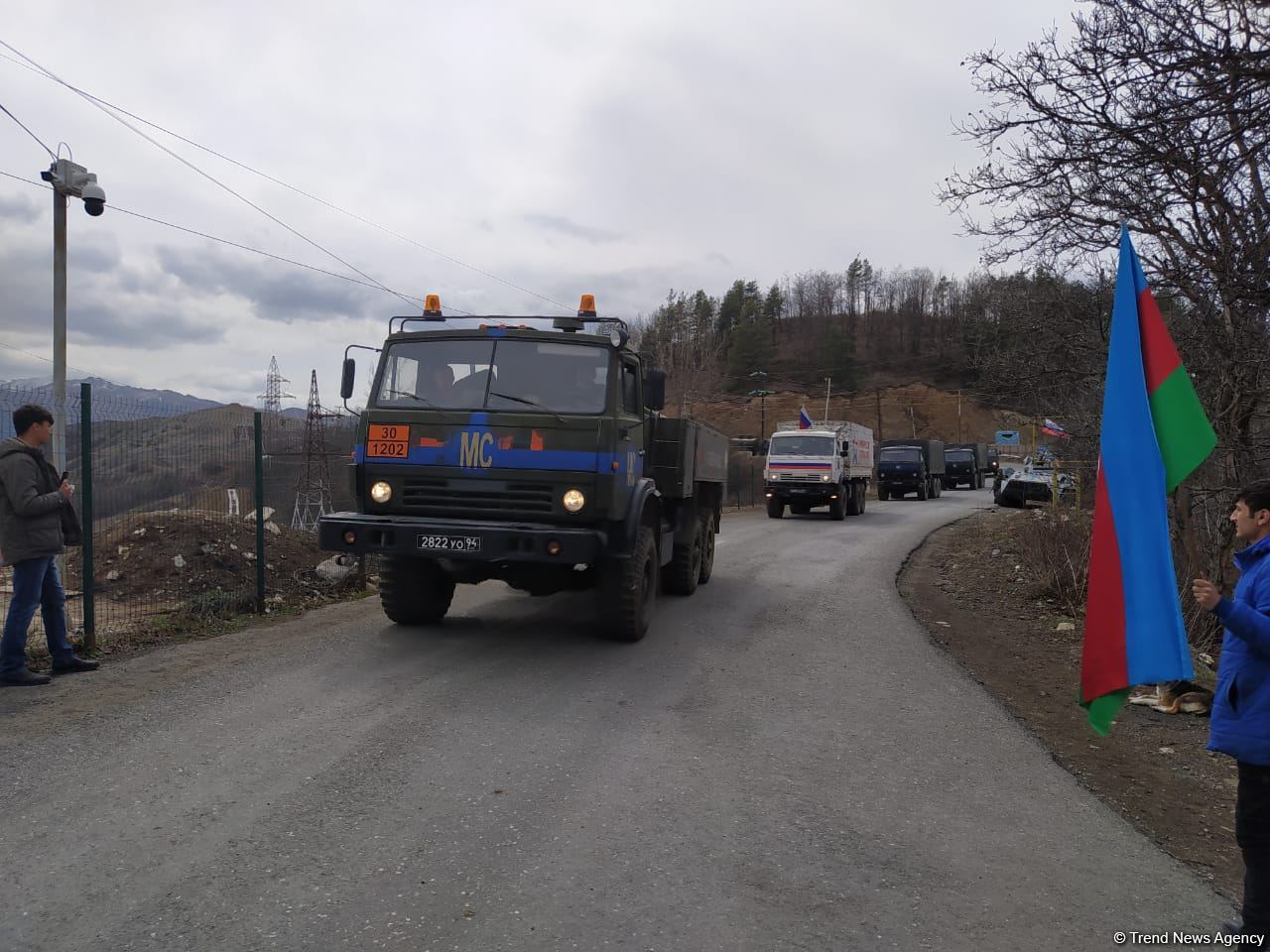 Sülhməramlılara aid 31 maşın Laçın yolundan maneəsiz keçib (FOTO)