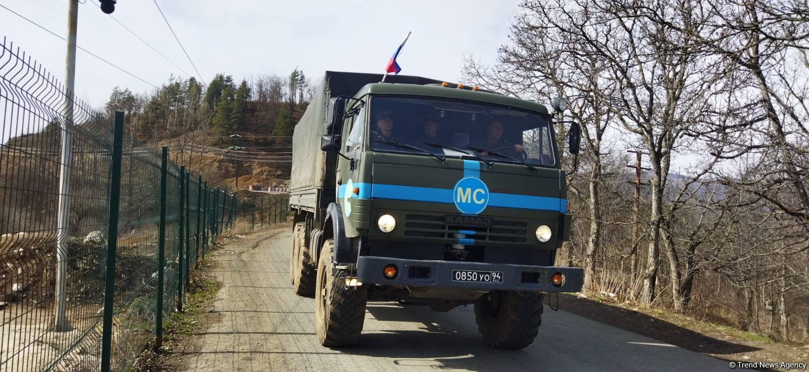 Sülhməramlılara aid 24 maşın Laçın yolundan maneəsiz keçib (FOTO)