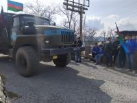 Sülhməramlılara aid 19 maşın Laçın yolundan maneəsiz keçib (FOTO)