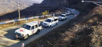 BQXK-ya məxsus avtomobillər Laçın yolundan keçib (FOTO)