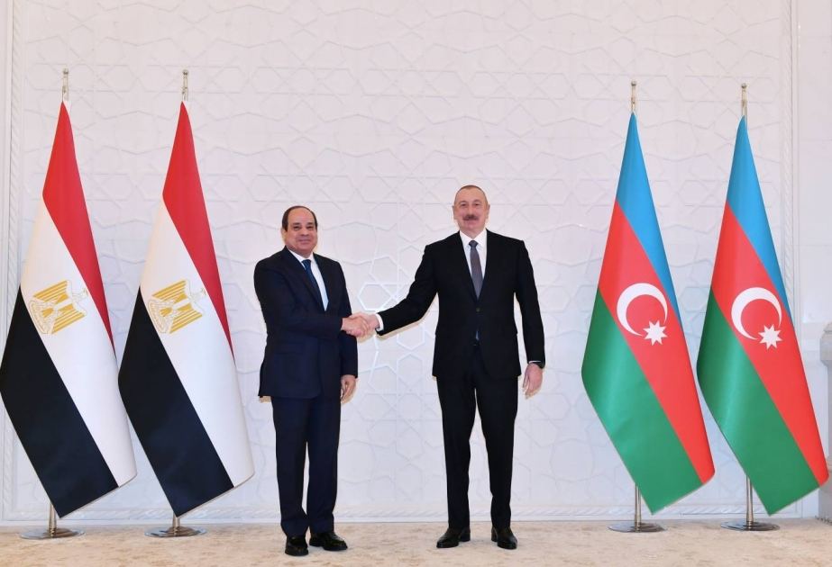 Misir dövlət başçısı Prezident İlham Əliyevə zəng edib