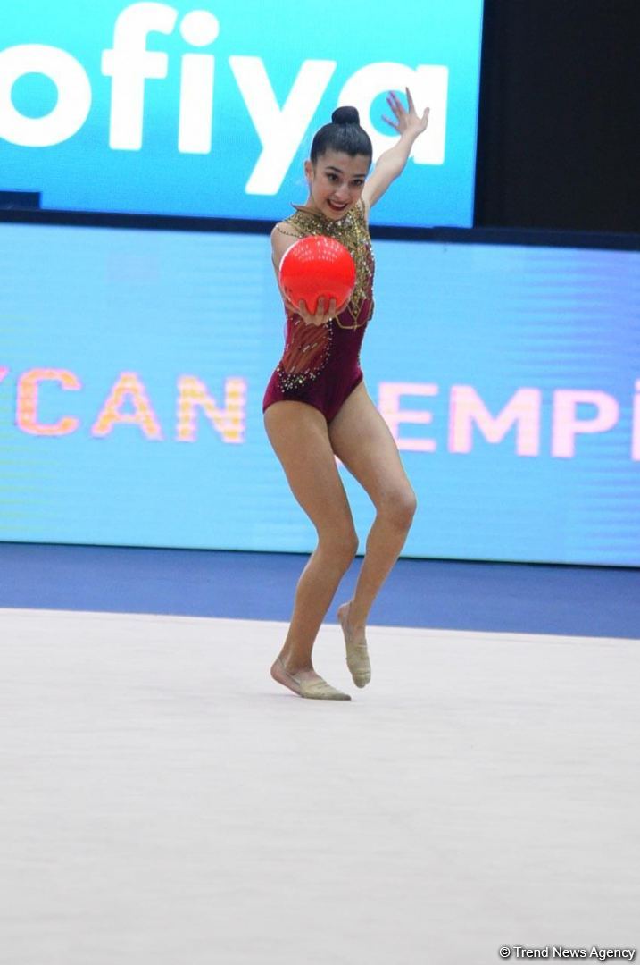 Bakıda bədii gimnastika üzrə 28-ci Azərbaycan çempionatı başlayıb (FOTO)