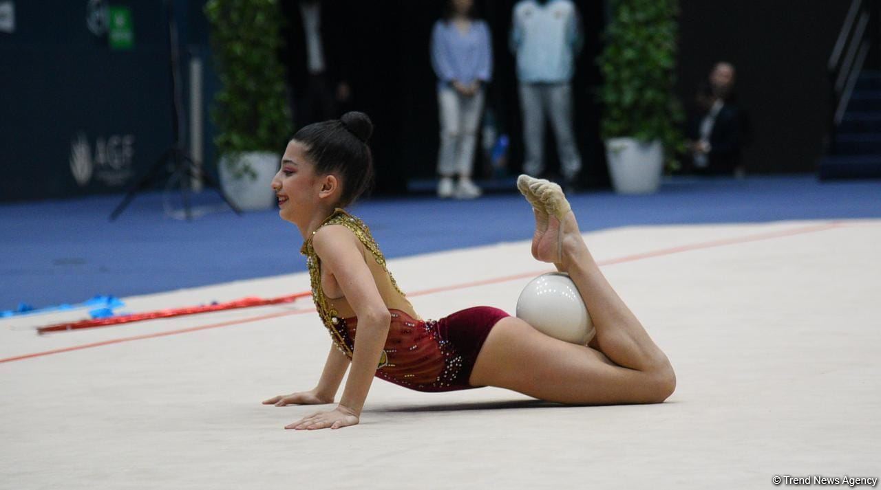Bakıda bədii gimnastika üzrə 28-ci Azərbaycan çempionatı başlayıb (FOTO)