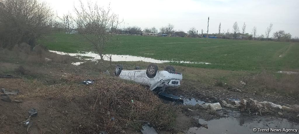 Bərdədə yol qəzası olub, bir nəfər ölüb (FOTO)