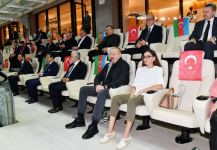 Prezident İlham Əliyev və Birinci xanım Mehriban Əliyeva “Qarabağ” və “Qalatasaray” komandaları arasında keçirilən xeyriyyə oyununa baxıblar (FOTO/VİDEO) (YENİLƏNİB)
