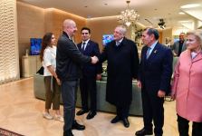 Prezident İlham Əliyev və Birinci xanım Mehriban Əliyeva “Qarabağ” və “Qalatasaray” komandaları arasında keçirilən xeyriyyə oyununa baxıblar (FOTO/VİDEO) (YENİLƏNİB)