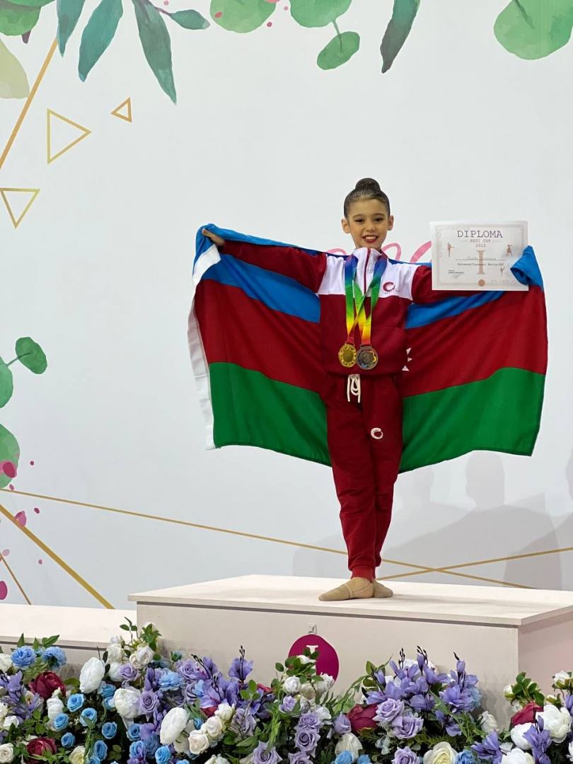 Azərbaycanlı gimnastlar beynəlxalq turnirdə 9 qızıl medal qazanıblar (FOTO)