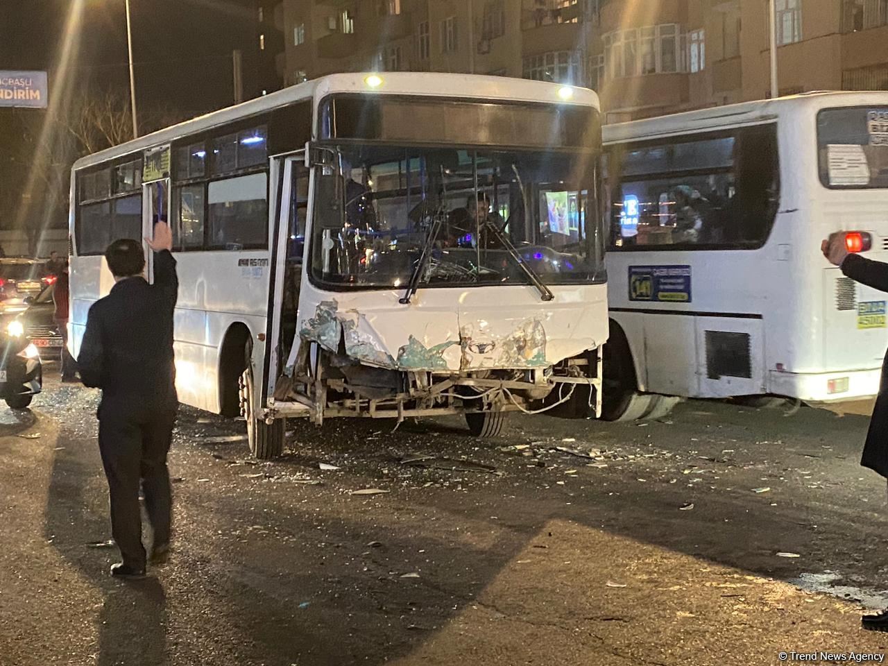 Bakıda zəncirvari qəza baş verib (FOTO)