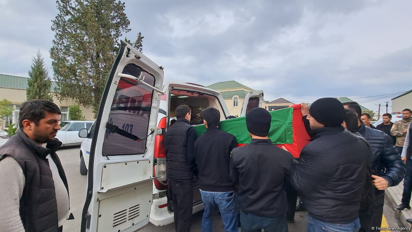 Azərbaycan Ordusunun hərbçisi minaya düşərək həlak olub (FOTO)