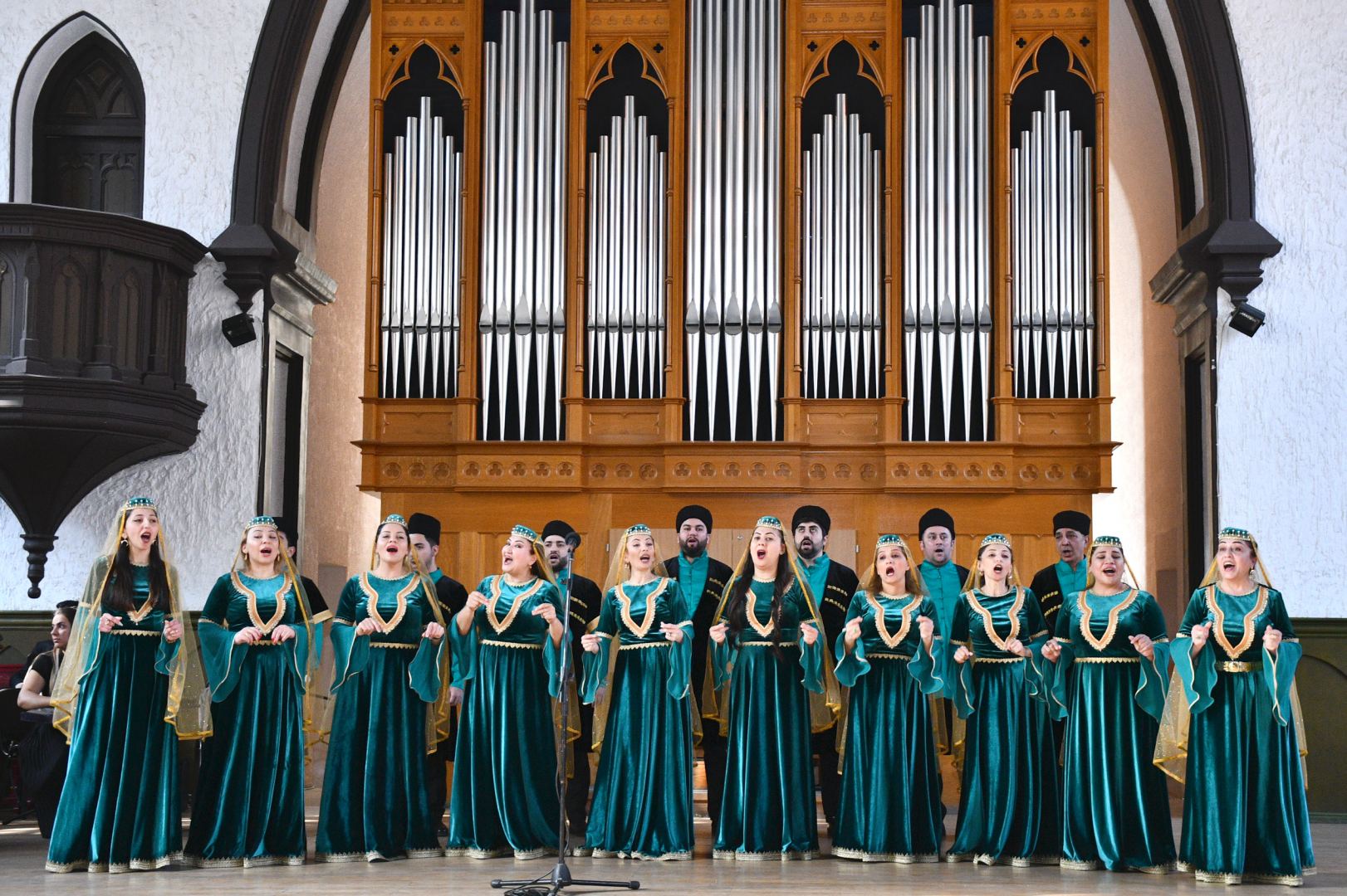 Filarmoniyanın abonement konsertləri davam edir (FOTO)