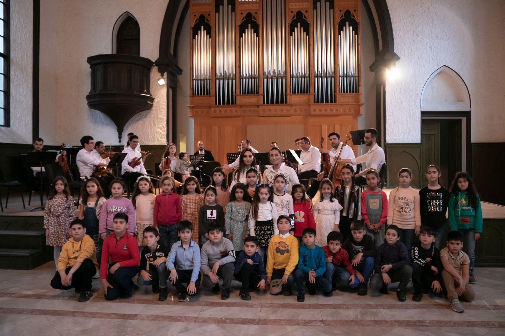 Filarmoniyanın abonement konsertləri davam edir (FOTO)