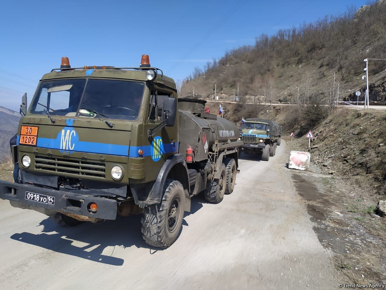 Sülhməramlılara aid 63 maşın Laçın yolundan maneəsiz keçib (FOTO)