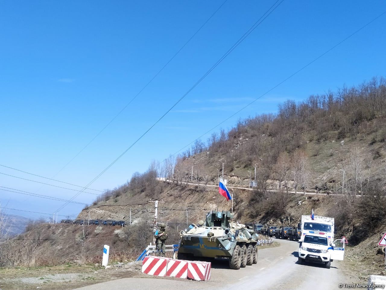 Sülhməramlılara aid 63 maşın Laçın yolundan maneəsiz keçib (FOTO)