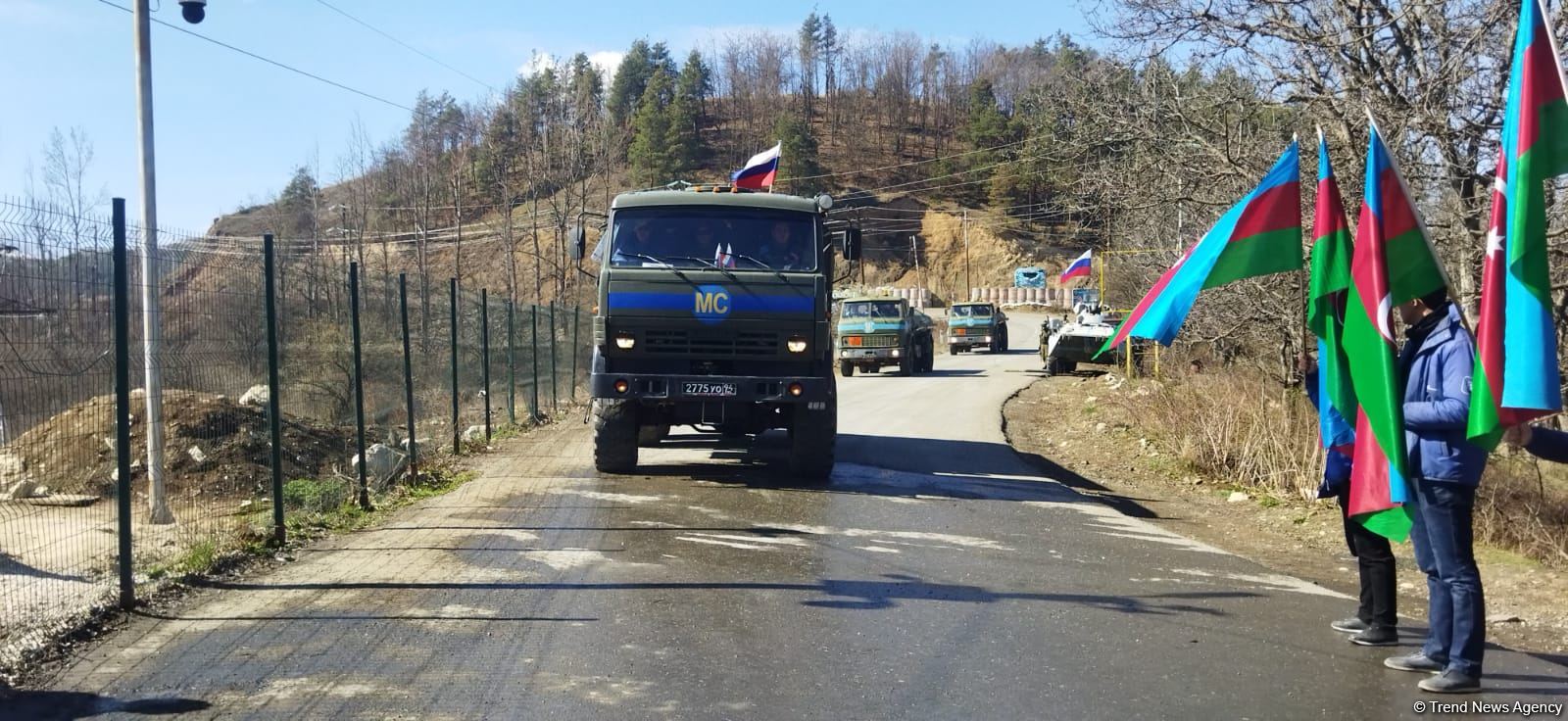 Sülhməramlılara aid 3  maşın Laçın yolundan maneəsiz keçib (FOTO)