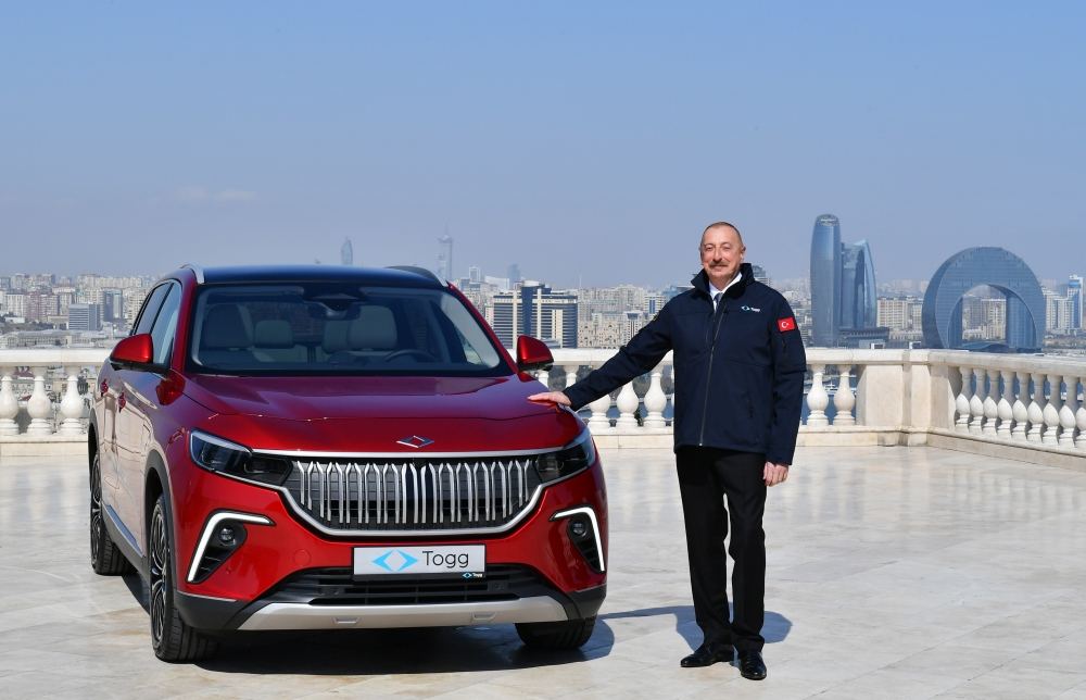 Türkiyənin ilk yerli elektromobili “Togg” Prezident İlham Əliyevə təqdim olunub (FOTO/VIDEO) (YENİLƏNİB)