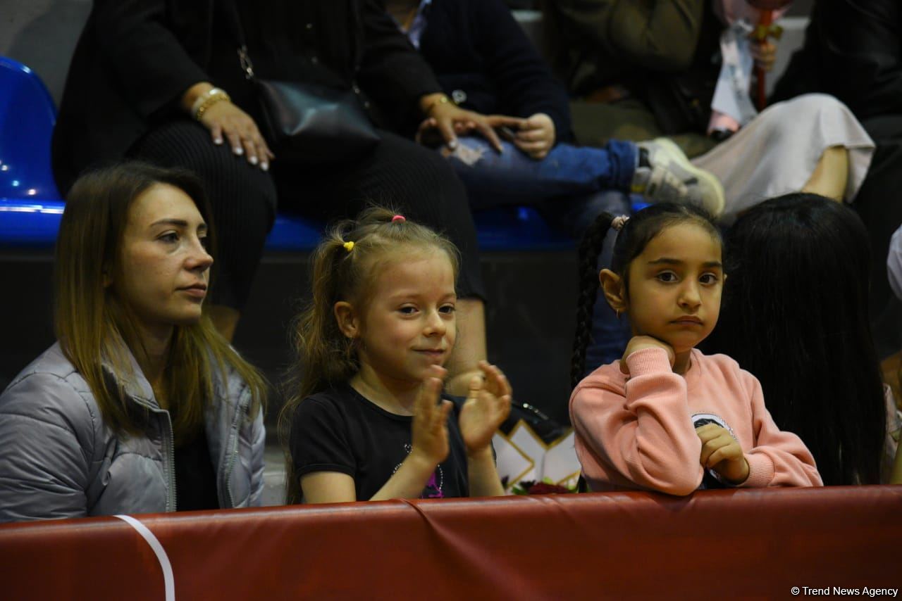Bakıda “Ocaq Sport” klubunun bədii gimnastika üzrə 2-ci açıq birinciliyinə start verilib (FOTO)