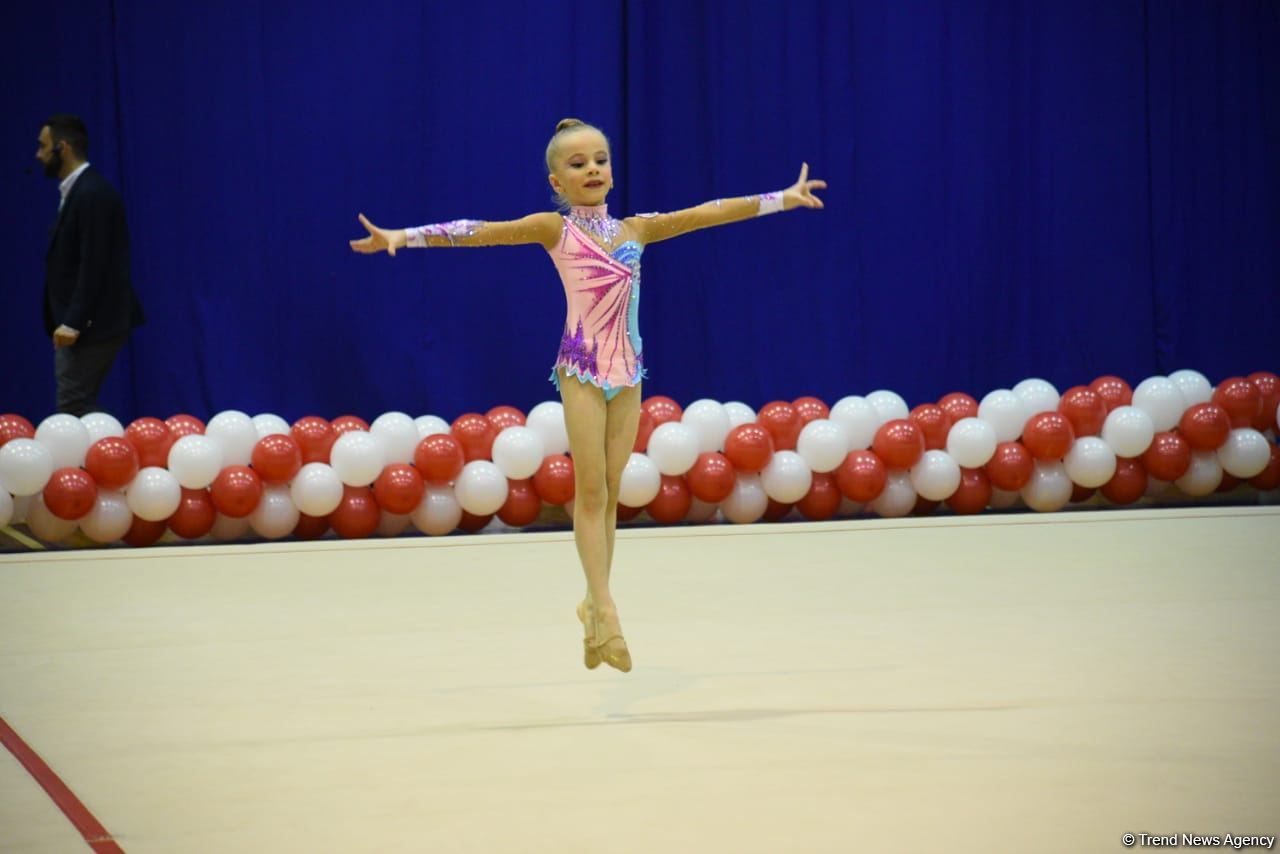 Bakıda “Ocaq Sport” klubunun bədii gimnastika üzrə 2-ci açıq birinciliyinə start verilib (FOTO)