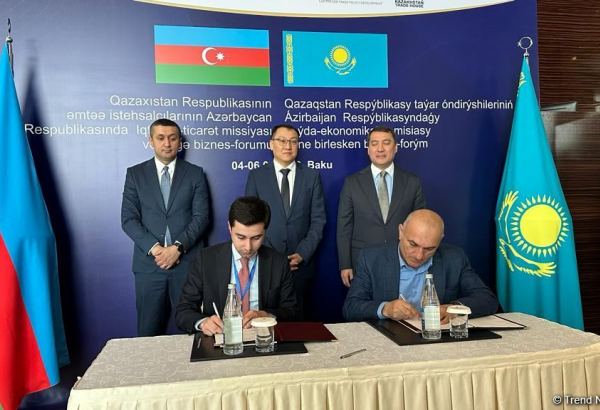 Qazaxıstanla Azərbaycan arasında biznes sazişləri imzalanıb (FOTO)