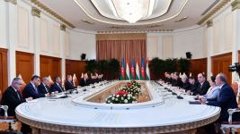 Azərbaycan və Tacikistan prezidentlərinin geniş tərkibdə görüşü olub (FOTO/VİDEO) (YENİLƏNİB)