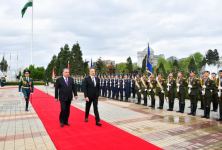Azərbaycan Prezidenti İlham Əliyevin Düşənbədə rəsmi qarşılanma mərasimi olub (FOTO/VİDEO)