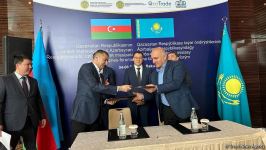 Qazaxıstanla Azərbaycan arasında biznes sazişləri imzalanıb (FOTO)