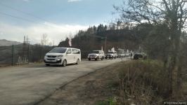 BQXK-ya məxsus avtomobillər Laçın yolundan keçib (FOTO)