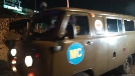 Azərbaycanlı həkimlər Xankəndi-Laçın yolunda Qarabağda yaşayan erməniyə yardım ediblər (FOTO/VİDEO)