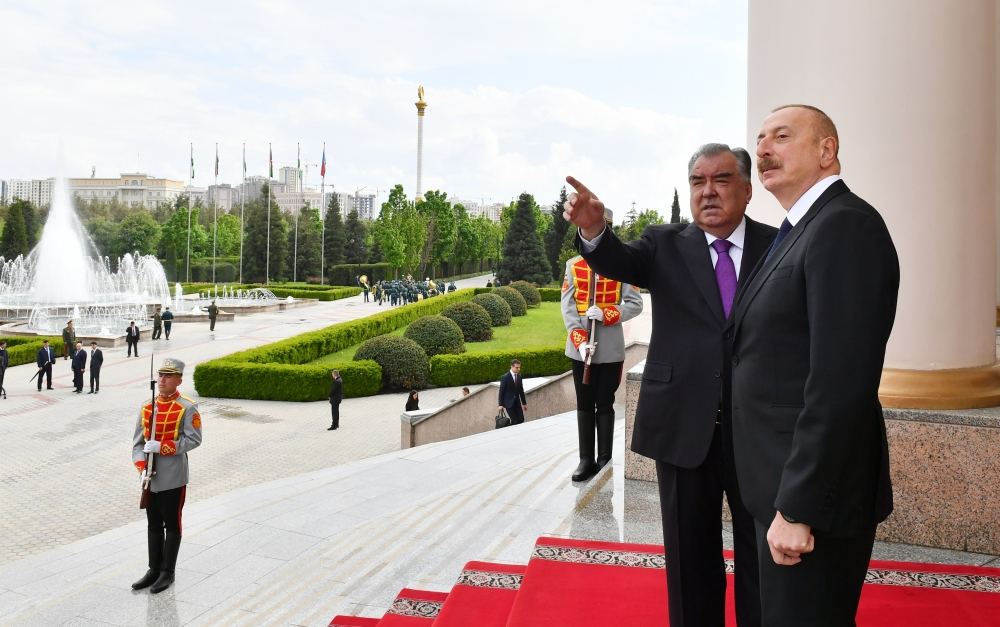 Azərbaycan Prezidenti İlham Əliyevin Düşənbədə rəsmi qarşılanma mərasimi olub (FOTO/VİDEO)