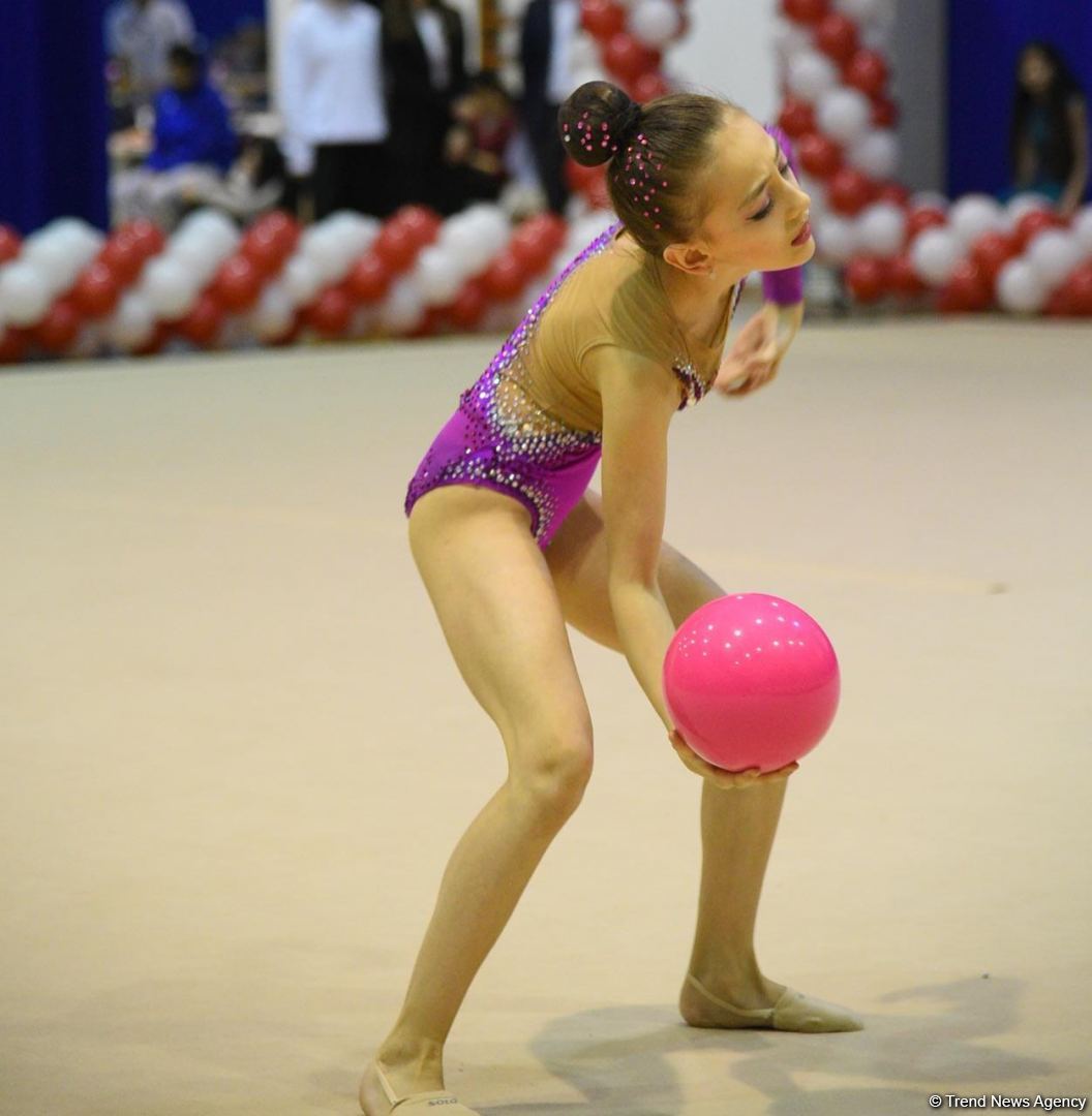 Bakıda “Ocaq Sport” klubunun bədii gimnastika üzrə 2-ci açıq birinciliyinin son günü keçirilir (FOTO)