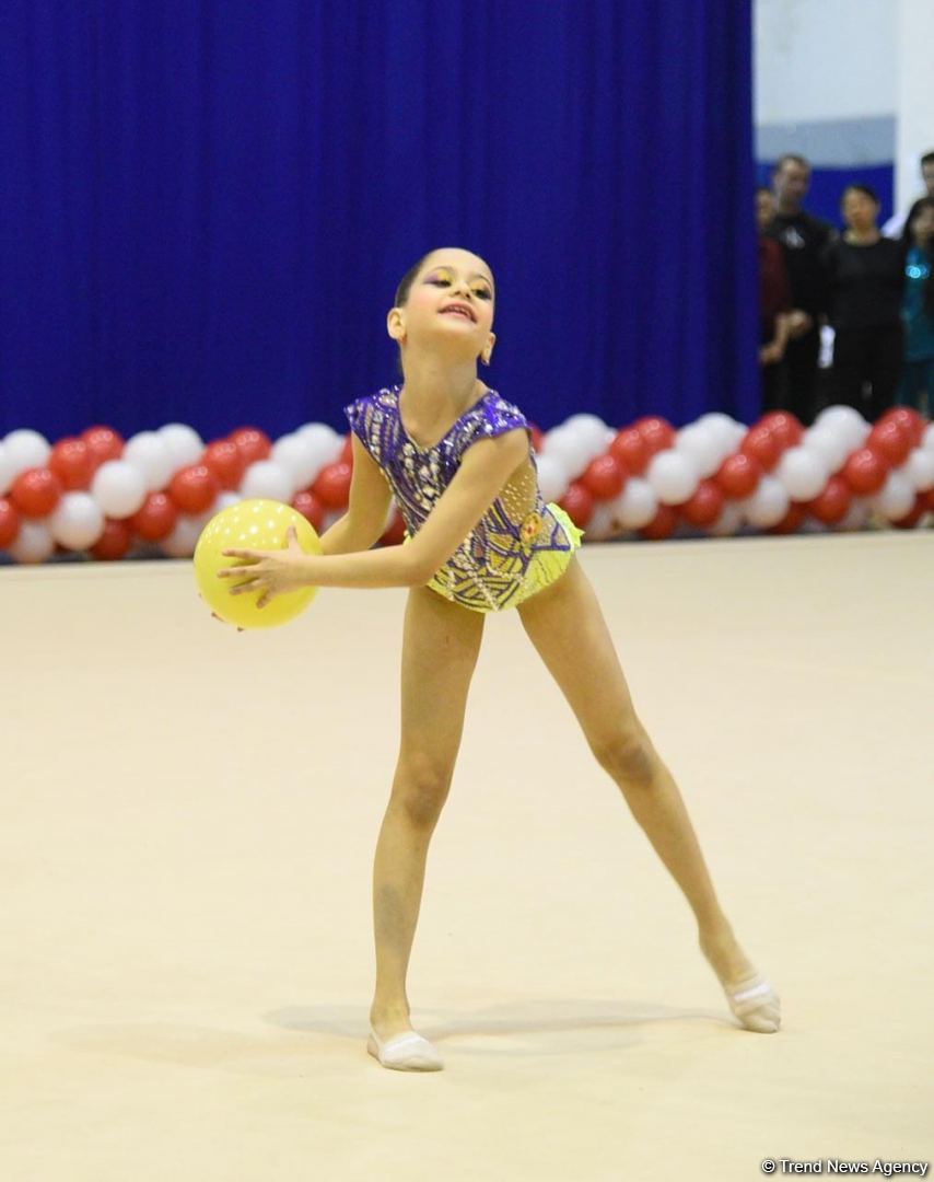 Bakıda “Ocaq Sport” klubunun bədii gimnastika üzrə 2-ci açıq birinciliyinin son günü keçirilir (FOTO)