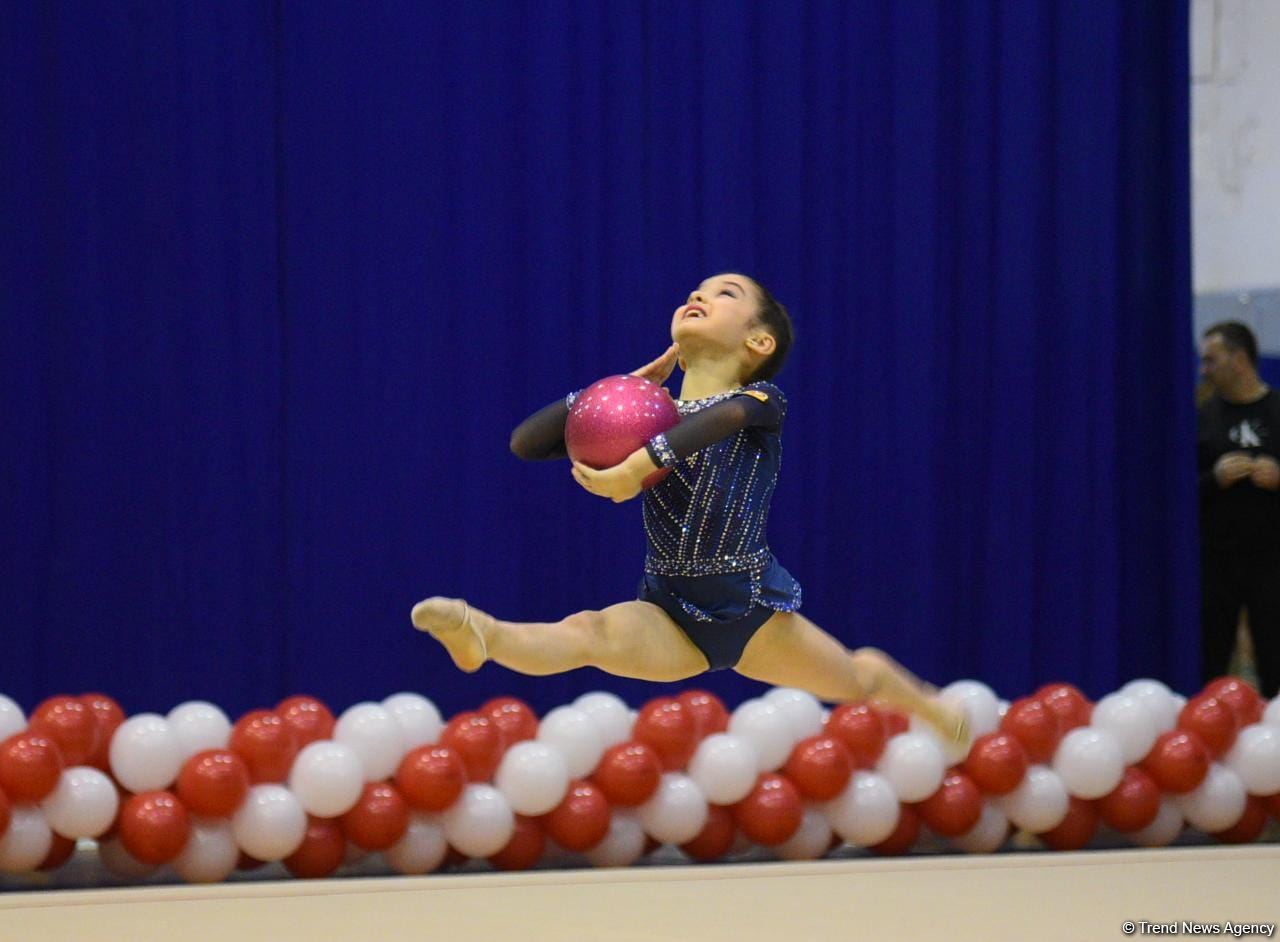 Bakıda “Ocaq Sport” klubunun bədii gimnastika üzrə 2-ci açıq birinciliyinin son günü keçirilir (FOTO)