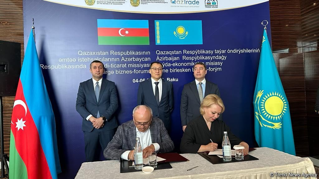 Qazaxıstanla Azərbaycan arasında biznes sazişləri imzalanıb (FOTO)