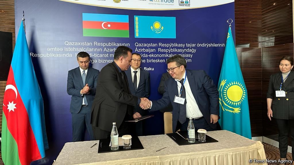 Qazaxıstanla Azərbaycan arasında biznes sazişləri imzalanıb (FOTO)