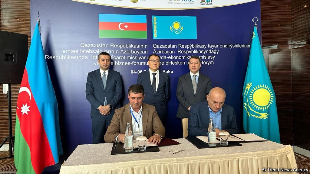 Qazaxıstanla Azərbaycan arasında biznes sazişləri imzalanıb (FOTO)