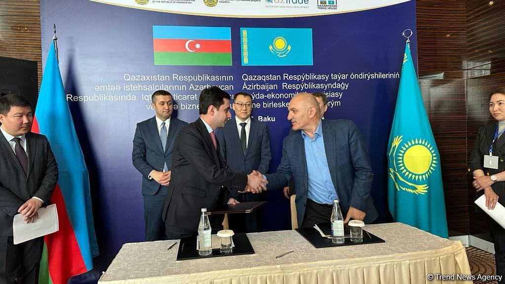 Qazaxıstanla Azərbaycan arasında biznes sazişləri imzalanıb (FOTO)