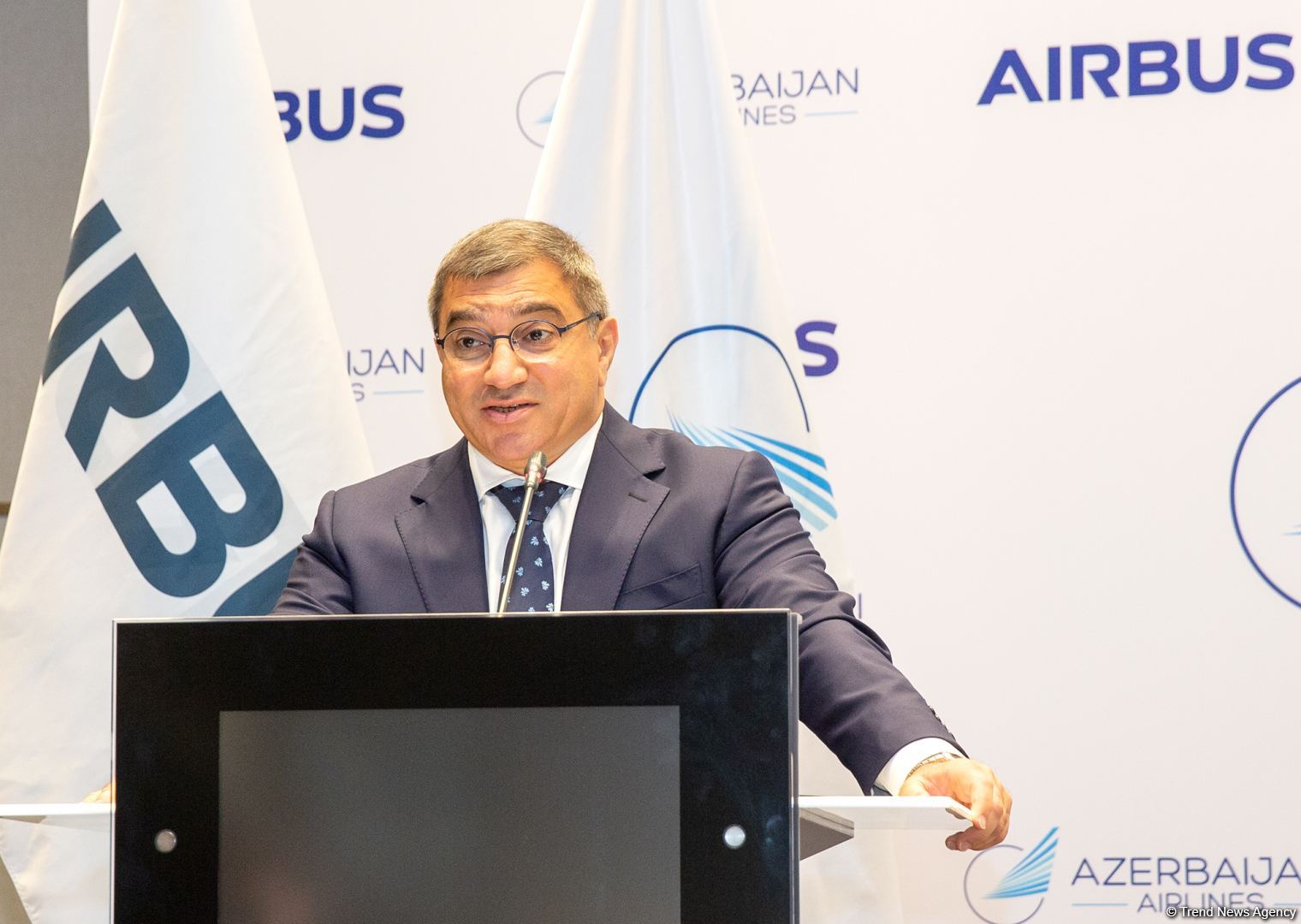 AZAL 12 “Airbus” təyyarəsi sifariş edib (FOTO)