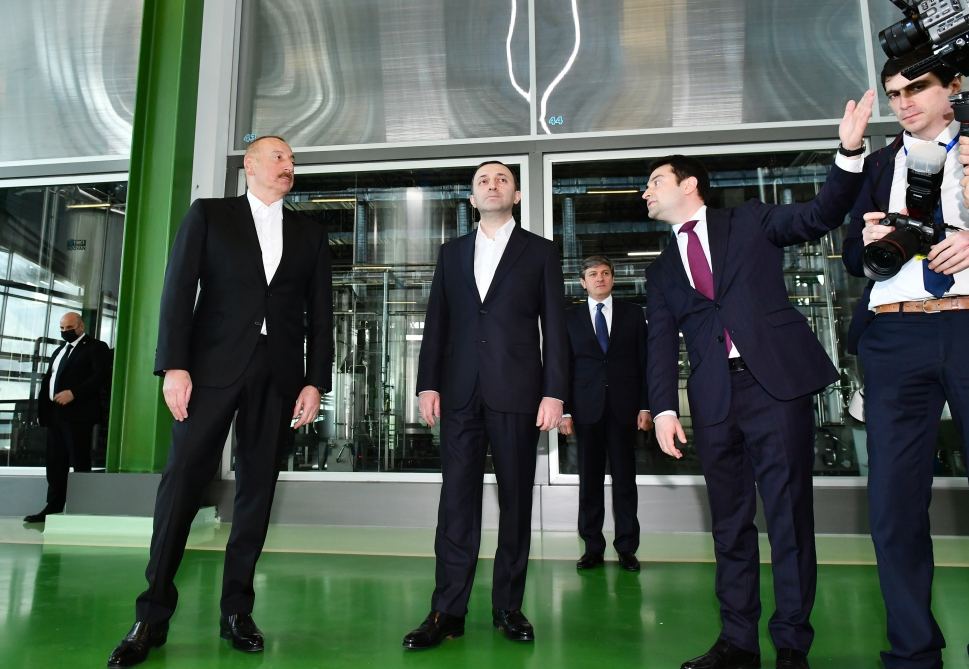 Prezident İlham Əliyev və Baş nazir İrakli Qaribaşvili Qəbələ Qida Şəhərciyində olublar (FOTO/VİDEO)