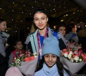 Azərbaycan gimnastları Fransadan medallarla qayıdıblar (FOTO)