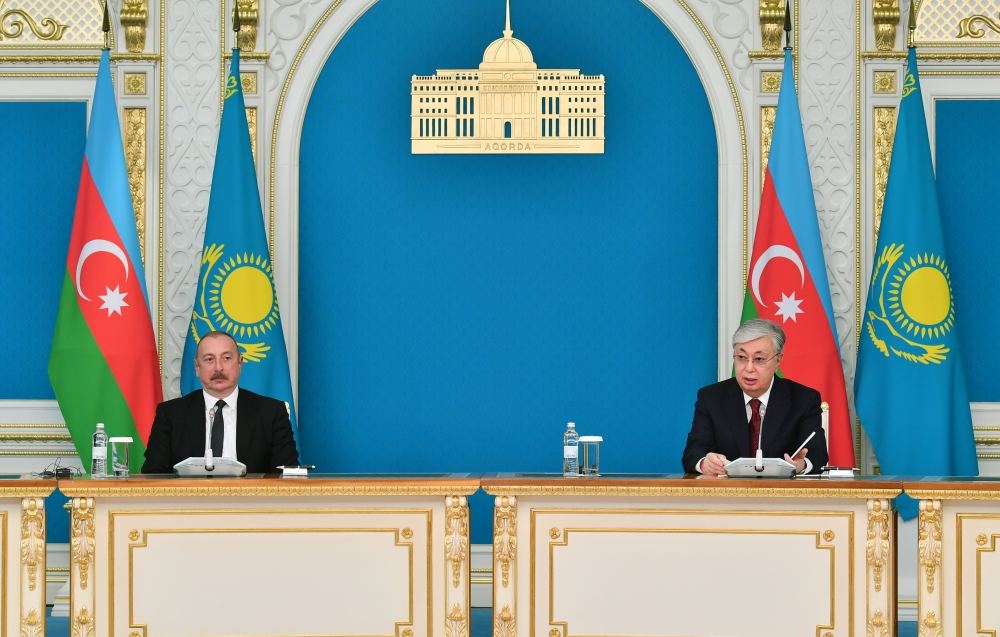 Azərbaycan və Qazaxıstan prezidentləri mətbuata bəyanatlarla çıxış ediblər (FOTO/VİDEO) (YENİLƏNİB)