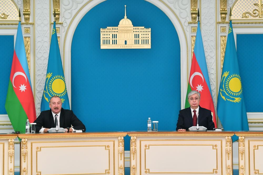 Azərbaycan və Qazaxıstan prezidentləri mətbuata bəyanatlarla çıxış ediblər (FOTO/VİDEO) (YENİLƏNİB)
