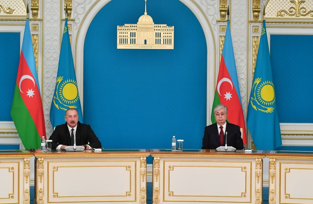 Prezident İlham Əliyev: Azərbaycan və Qazaxıstan arasında müttəfiqlik münasibətləri bizim qarşılıqlı fəaliyyətimizin gələcək inkişafının möhkəm təməlidir (TAM BƏYANAT)