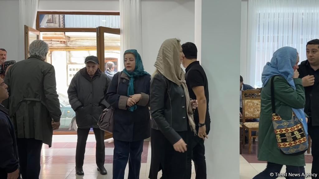 Xalq artisti İrana Tağızadə dəfn olunub (FOTO)