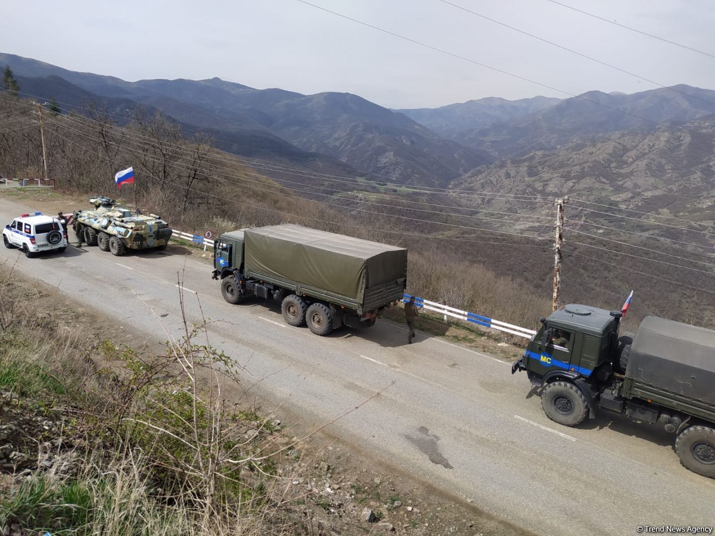 Sülhməramlılara aid 32  avtomobil Laçın yolundan maneəsiz keçib (FOTO)