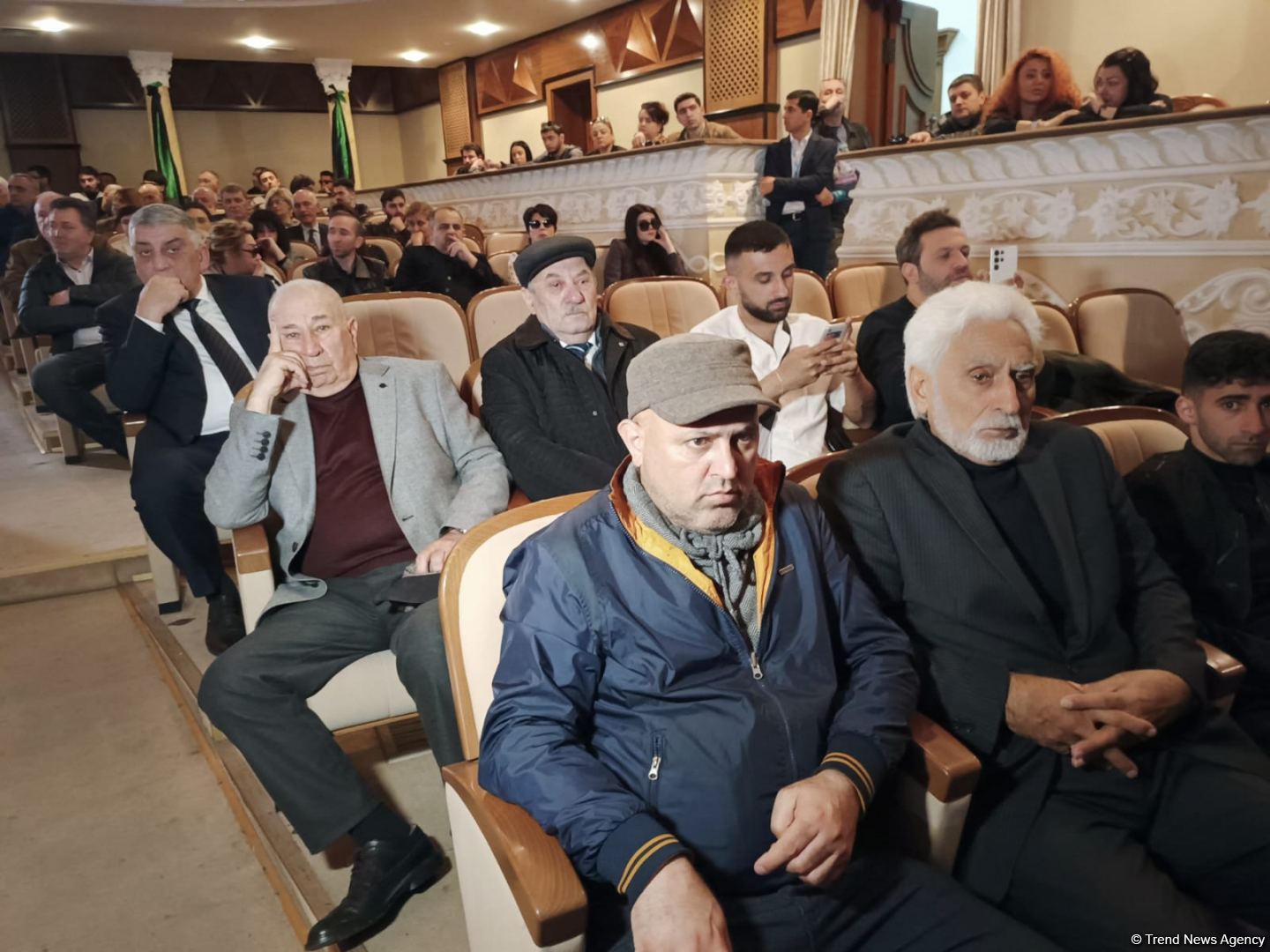 Xalq artisti Azərpaşa Nemətovla vida mərasimi keçirilir (FOTO)