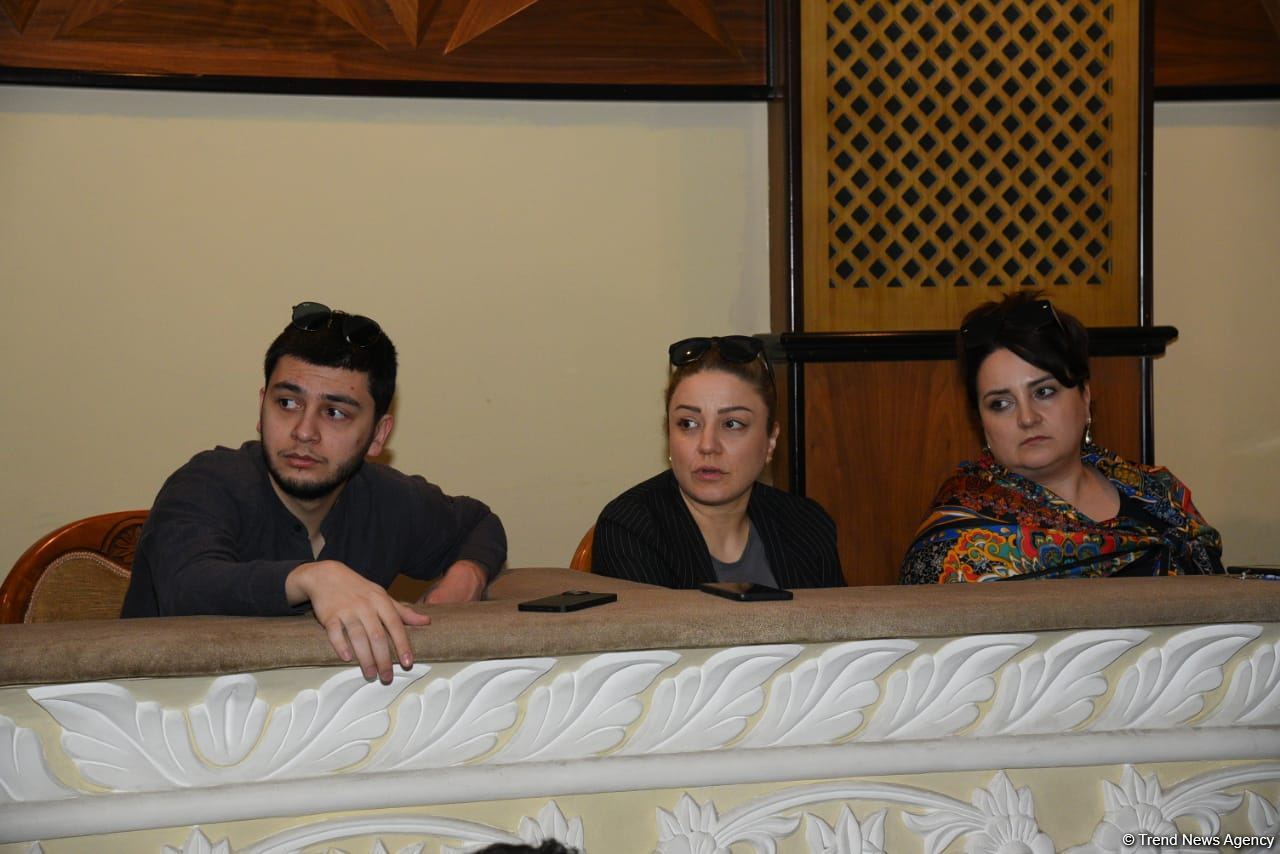 Xalq artisti Azərpaşa Nemətovla vida mərasimi keçirilir (FOTO)