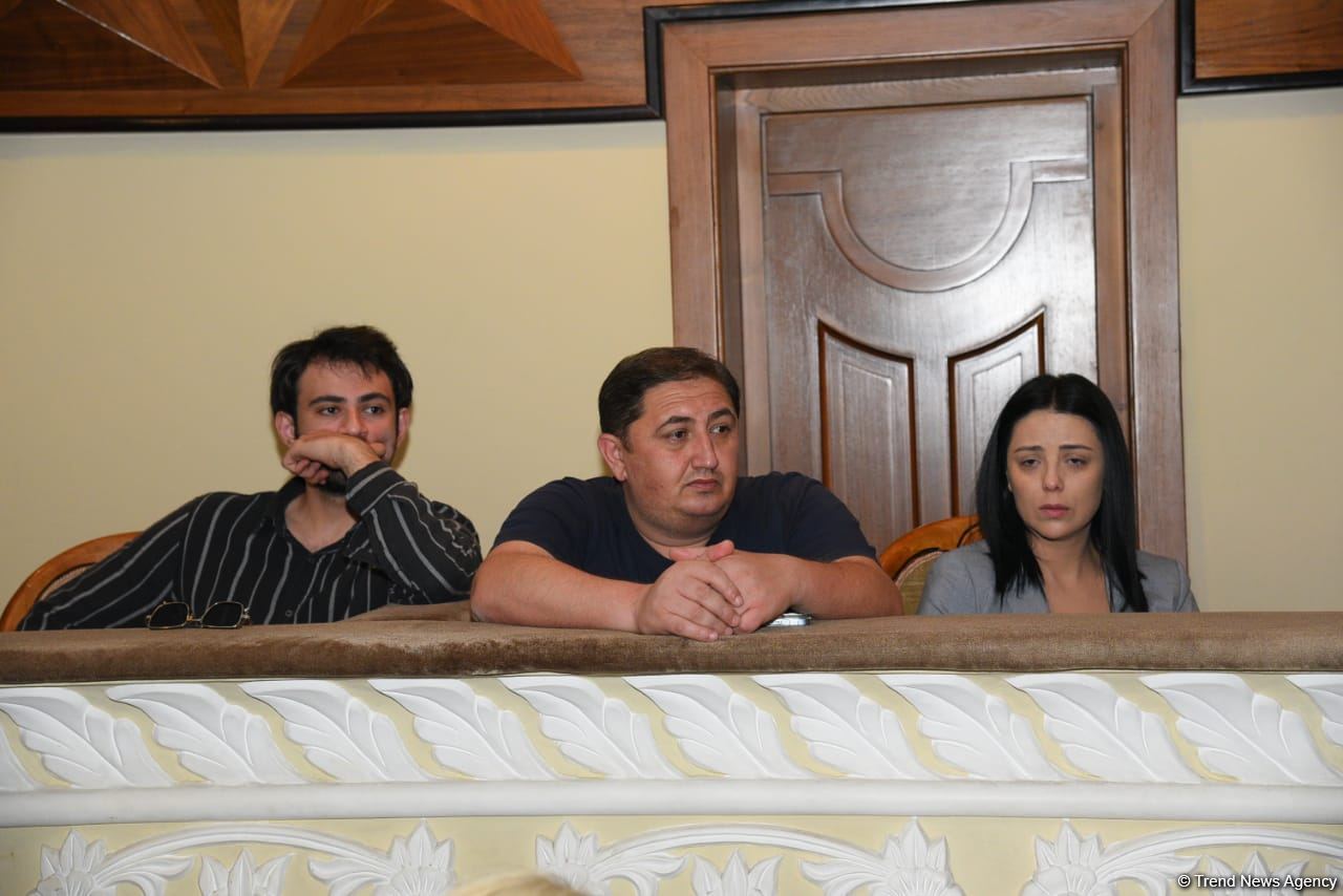 Xalq artisti Azərpaşa Nemətovla vida mərasimi keçirilir (FOTO)