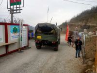 Sülhməramlılara aid 9 avtomobil Laçın yolundan maneəsiz keçib (FOTO)