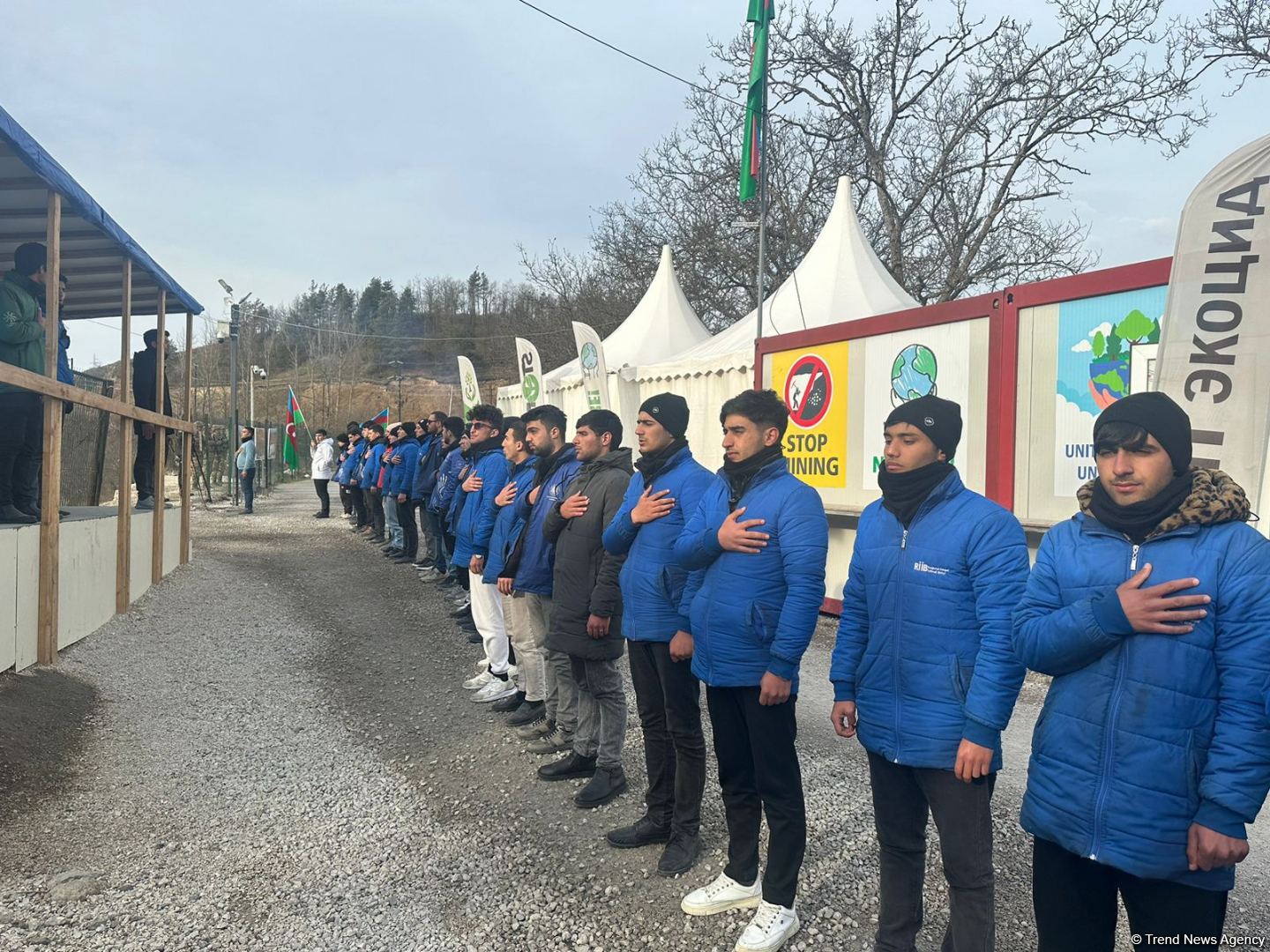 Laçın-Xankəndi yolundakı aksiya 121 gündür davam edir (FOTO)