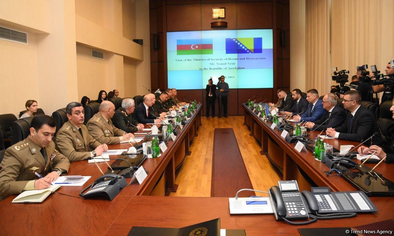 Azərbaycanla Bosniya və Herseqovina arasında təbii fəlakətlərdən mühafizə sahəsində saziş imzalanıb (FOTO)