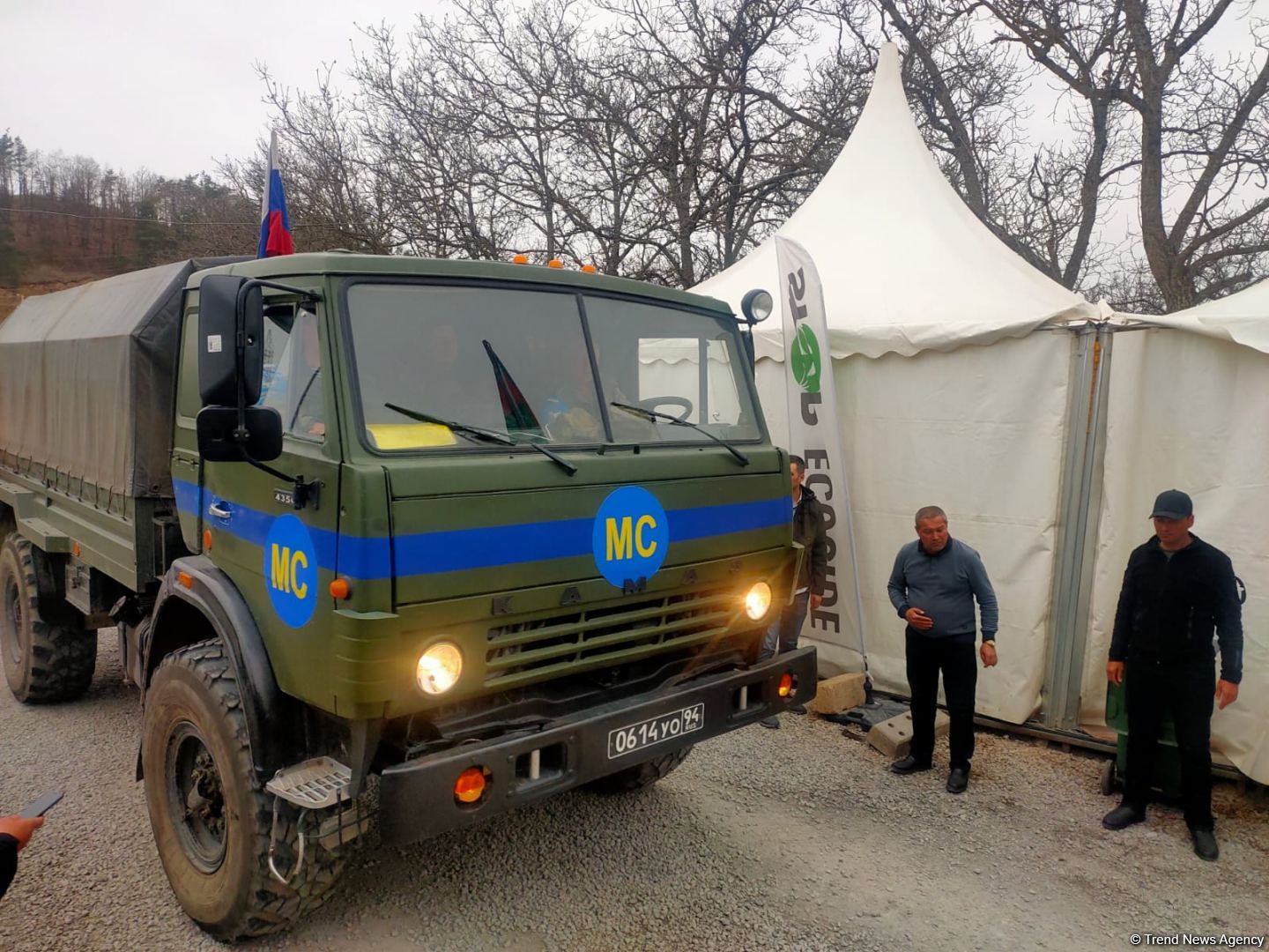 Sülhməramlılara aid 9 avtomobil Laçın yolundan maneəsiz keçib (FOTO)